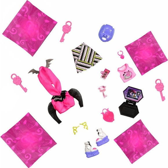 Monster High®: Skulltimate Secrets Neon Frights Draculaura™ Doll w/Locker-New - Picture 8 of 9